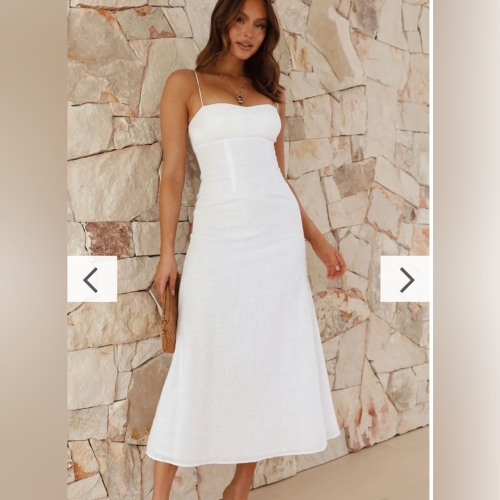 billy j Sahana Maxi Dress - White size M NWT